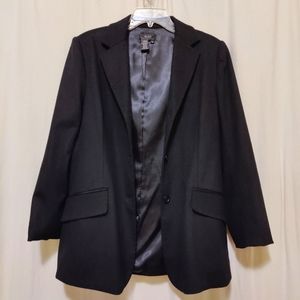 BCBGMAXAZRIA collection longer length Black Blazer Size 10